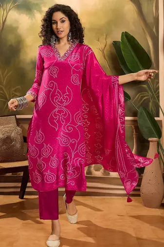 Women's magenta v-neck embroidered bandhani printed kurta with trousers & dupatta