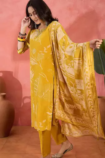 Women's mustard & beige floral printed kurta with trousers & dupatta