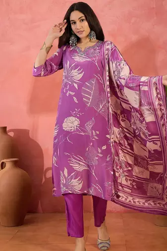 Women's plum & beige floral printed kurta with trousers & dupatta