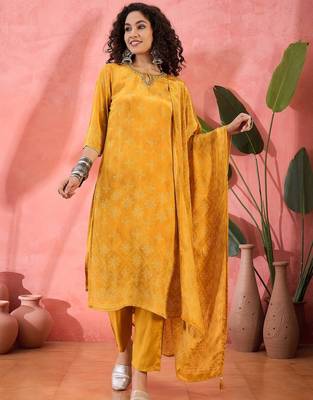 Women's mustard bandhani printed kurta with trousers & dupatta 1