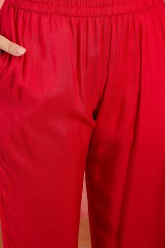Women's red & white bandhani printed kurta with trousers & dupatta