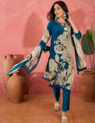 Women's teal blue & beige floral printed kurta with trousers & dupatta 1
