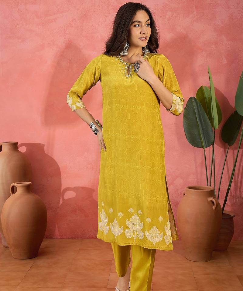 Women's mustard & cream geometric printed kurta with trousers & dupatta