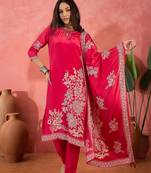 Women's dark rani pink & white floral printed kurta with trousers & dupatta