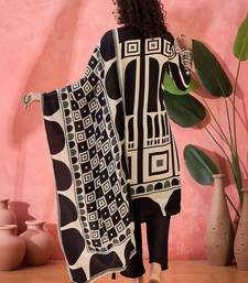 Women's black & beige geometric printed kurta with trousers & dupatta