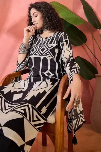 Women's black & beige geometric printed kurta with trousers & dupatta