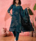 Women's bottle green floral printed kurta with trousers & dupatta