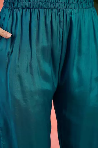 Women's teal blue & cream floral printed kurta with trousers & dupatta