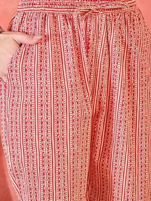 Women's rani pink & beige paisley printed kurta with trousers & dupatta 2