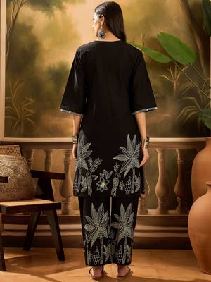 Women's black & cream floral printed kurta with palazzo 3