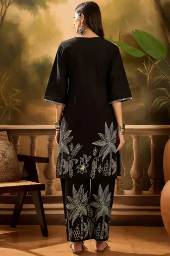 Women's black & cream floral printed kurta with palazzo