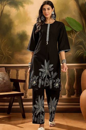 Women's black & cream floral printed kurta with palazzo