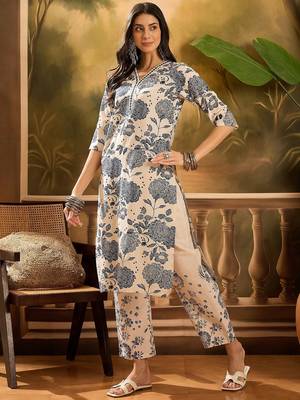 Women's cream & blue floral printed kurta with palazzo 5