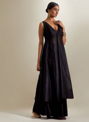 Black plain chanderi kurta set 3