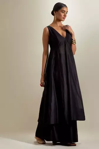 Black plain chanderi kurta set