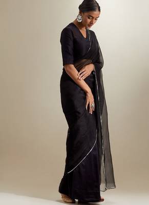 Black plain chanderi saree 5