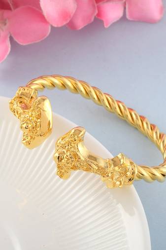 brass goldplated satan skull head kada for men and women