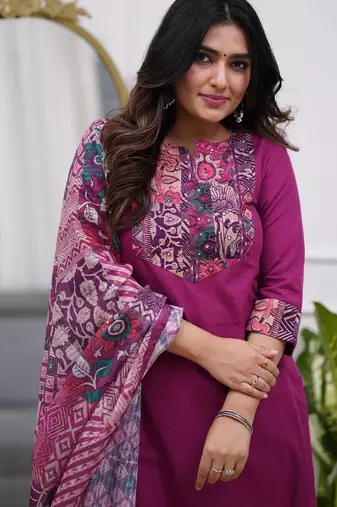 Purple Rayon kurta set for women with dupatta