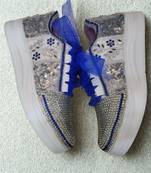 Blue solid synthetic sneakers