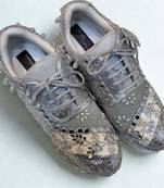 Silver solid synthetic sneakers