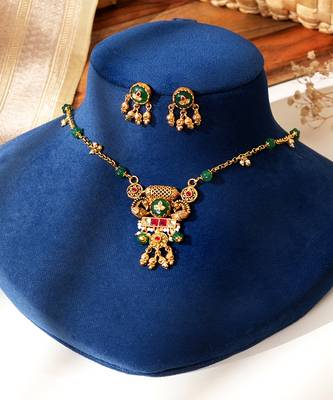 Gold plated multicolor kundan necklace set 1
