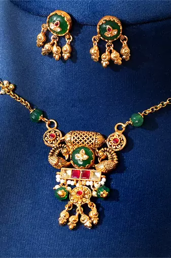 Gold plated multicolor kundan necklace set