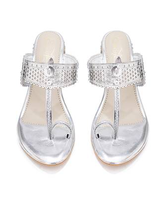 Silver embroidered Kolhapuri block heels 3