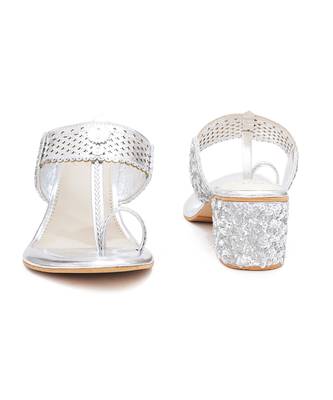 Silver embroidered Kolhapuri block heels 4