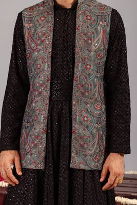 Black georgette embroidered anarkalijacket set for mens 2