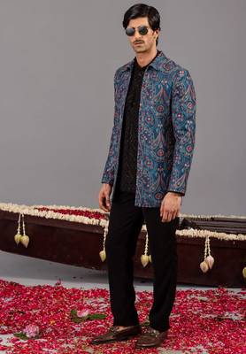 Blue georgette embroidered jodhpuri set for mens 5