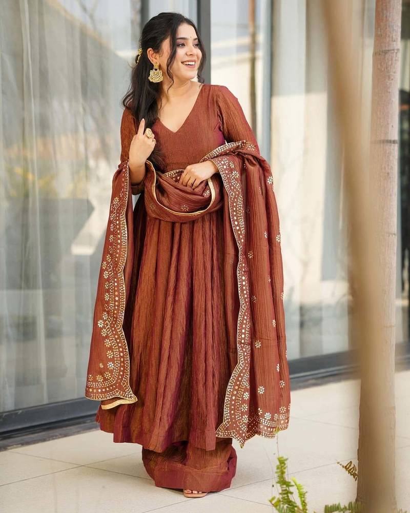 chinon embroidered kurta set with matching chinon dupatta