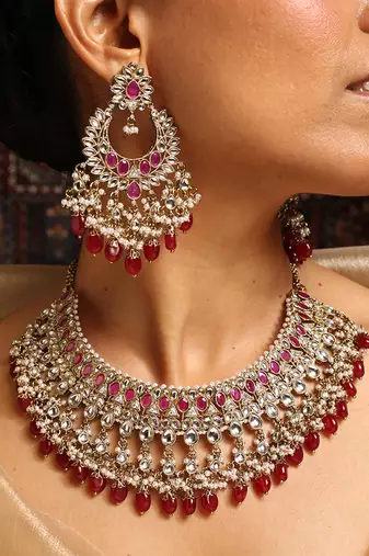 Elegant kundan and ruby stone jewelry set