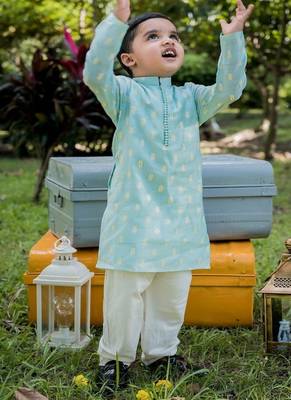 Green printed cotton kurta pyjama 4