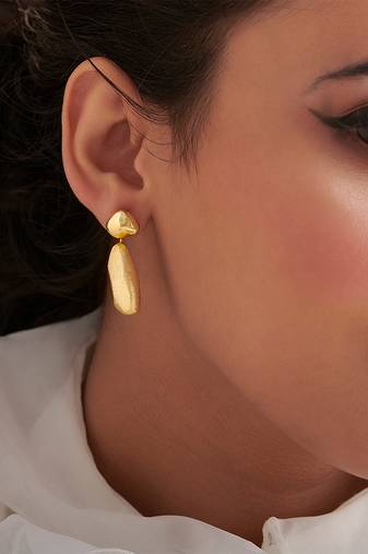 Gold plated dangler earrings in sterling silver
