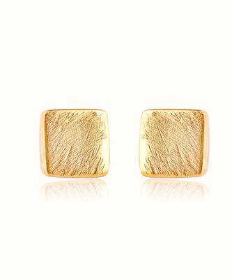 Gold plated stud earrings in sterling silver 2