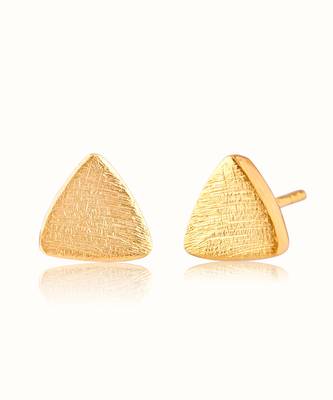 Gold plated stud earrings in sterling silver 1