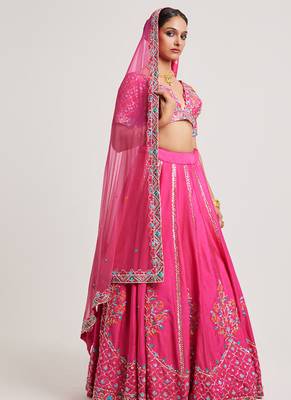 Magenta Pink embroidered Net Lehenga 4
