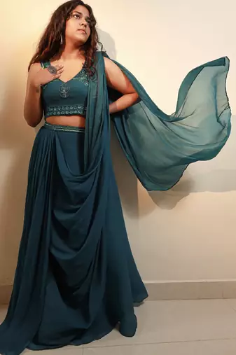 Blue plain georgette saree