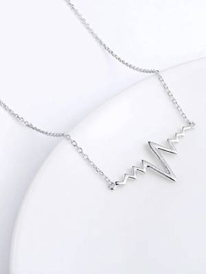 Silver plated heart beat pendant with chain 3