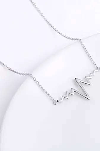 Silver plated heart beat pendant with chain