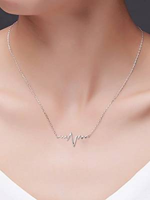 Silver plated heart beat pendant with chain 4