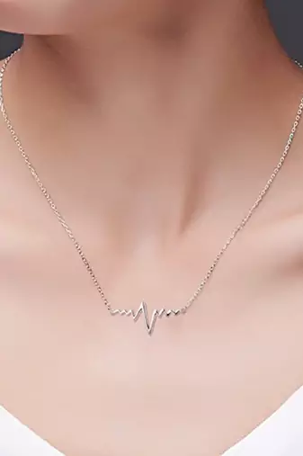 Silver plated heart beat pendant with chain