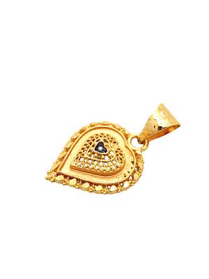Gold plated heart shape pendant forwomen and girls 4
