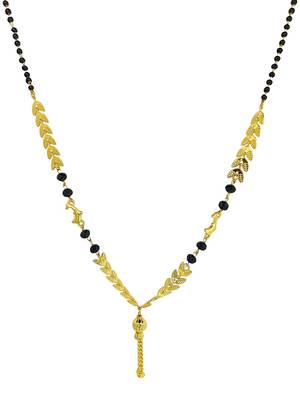 Gold plated leaf pattern chain with pendant mangalsutra 3