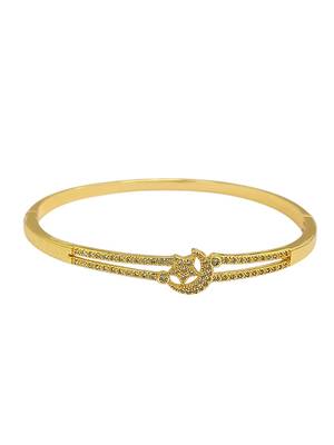 Gold plated cubic zircon studded star & moon design bracelet with ring 3