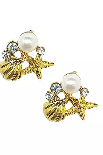 Golden adornments: set of 6 gold-plated stud earrings