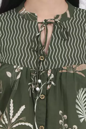 green cotton three quarter puffed sleeves top