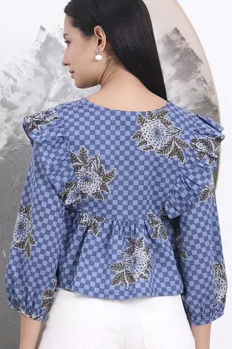 blue cotton gathered or pleated top