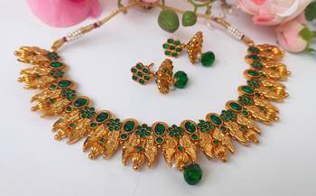Green agate peacock jewellery 3