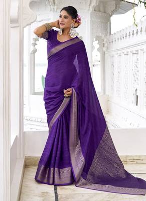 Grace in Every Thread Chinon Self-Printed Saree with Zari Weaving 4